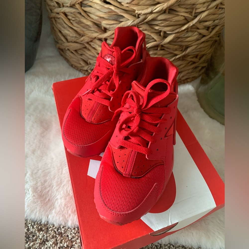 Nike Huarache - Picture 4 of 6